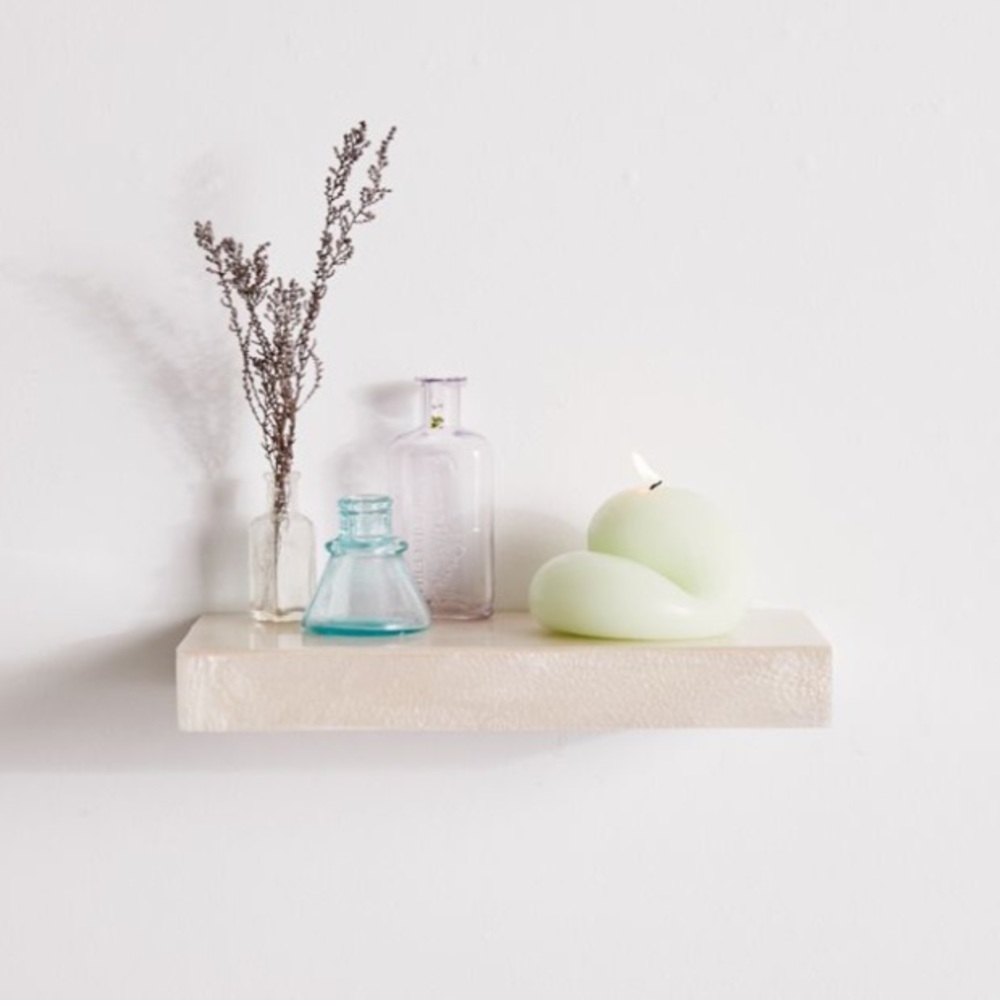 Agnes Pearlescent Floating Wall Shelf